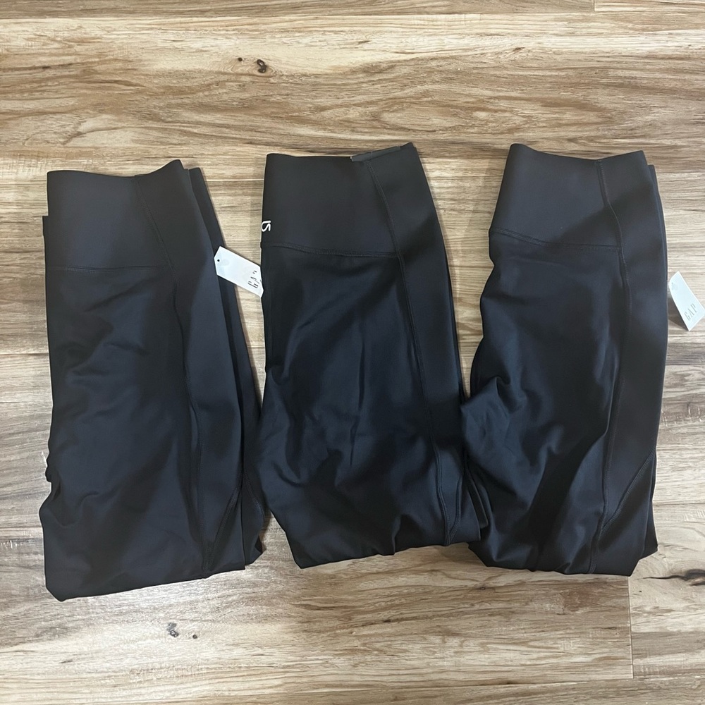 3 Pairs of Gapfit Leggings